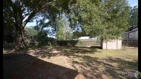 7035 Walker Dr, Baker, LA 70714 photo 2
