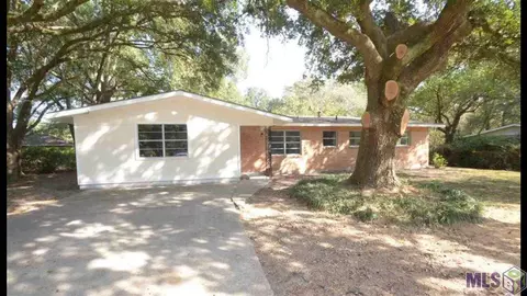 7035 Walker Dr, Baker, LA 70714 photo 1