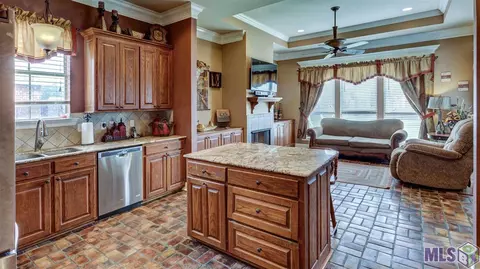 32968 Briar Oak Dr, Walker, LA 70785 photo 8