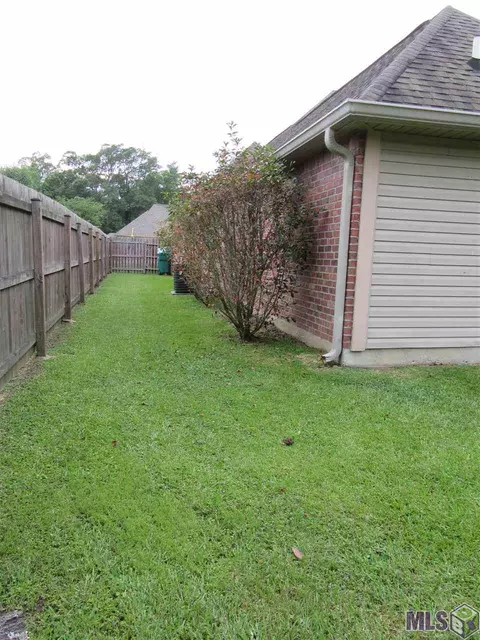 13080 Robin Dr, Walker, LA 70785 photo 43
