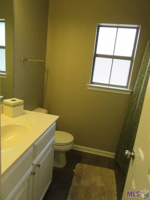 13080 Robin Dr, Walker, LA 70785 photo 28