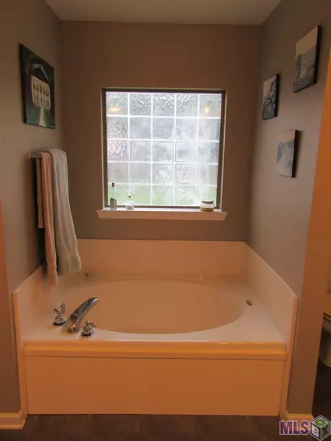 13080 Robin Dr, Walker, LA 70785 photo 40