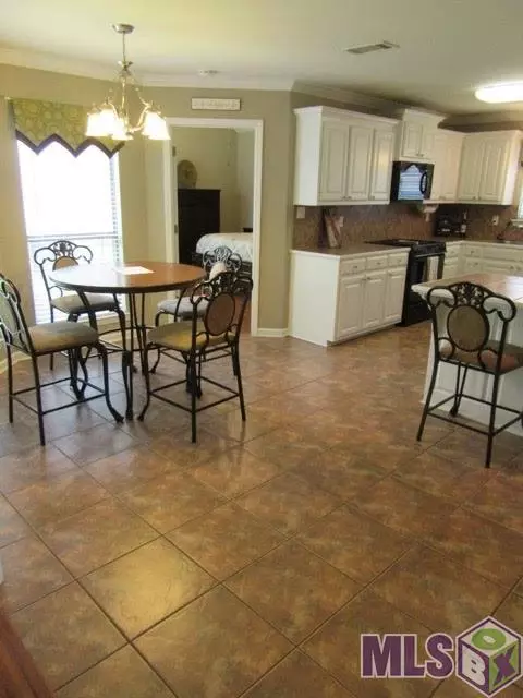 13080 Robin Dr, Walker, LA 70785 photo 3