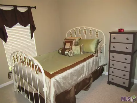13080 Robin Dr, Walker, LA 70785 photo 27