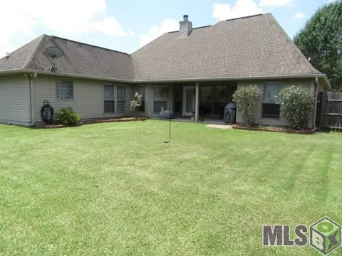 13080 Robin Dr, Walker, LA 70785 photo 2
