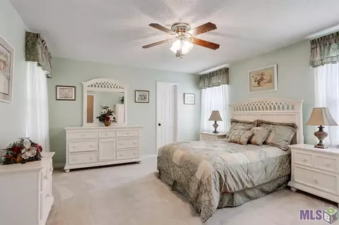 2242 Summertree Dr, Slidell, LA 70460 photo 11