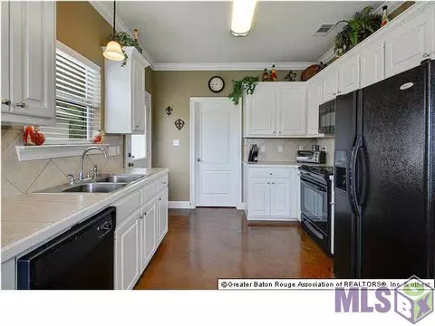 13539 Rose Dr, Walker, LA 70785 photo 3