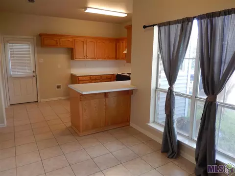 13701 Joseph St, Walker, LA 70785 photo 5