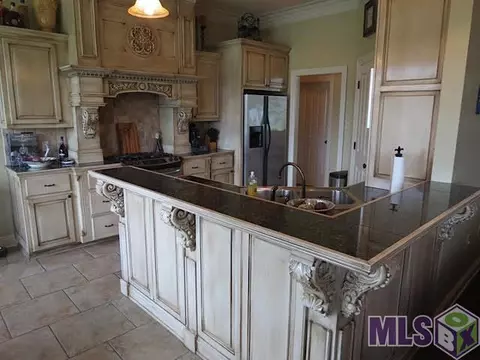 13362 Brookcrest Dr, Walker, LA 70785 photo 8