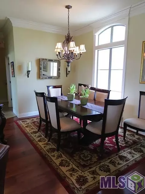 13362 Brookcrest Dr, Walker, LA 70785 photo 2