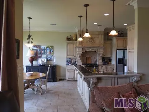 13362 Brookcrest Dr, Walker, LA 70785 photo 6