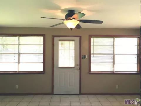 32271 Terry St, Springfield, LA 70462 photo 10
