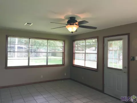 32271 Terry St, Springfield, LA 70462 photo 11