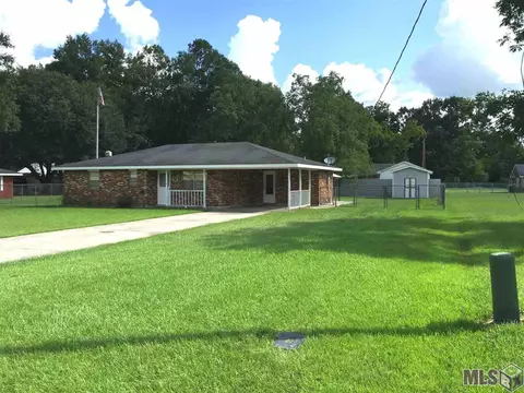 32271 Terry St, Springfield, LA 70462 photo 3