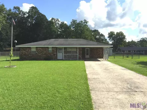 32271 Terry St, Springfield, LA 70462 photo 1