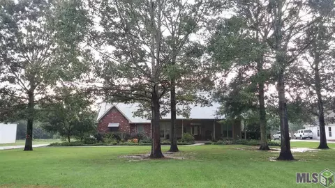 33345 Nancy Dr, Walker, LA 70785 photo 1