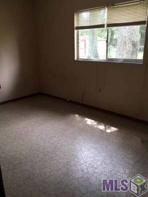 525 Sherron Ave, Baker, LA 70714 photo 8