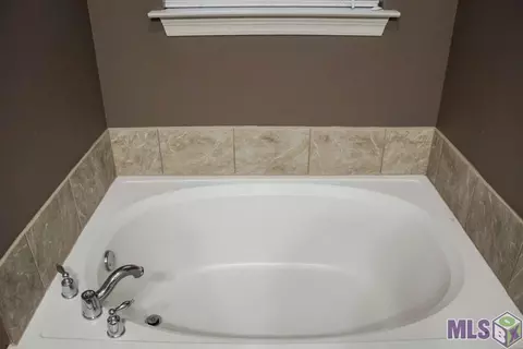 13645 Ball Park Rd, Walker, LA 70785 photo 11