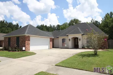 34254 Spring Lake Dr, Walker, LA 70785 photo 2