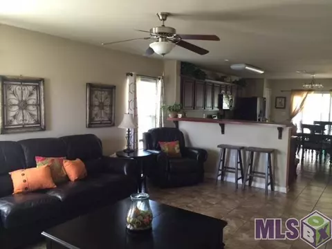 13545 Rose Dr, Walker, LA 70785 photo 2