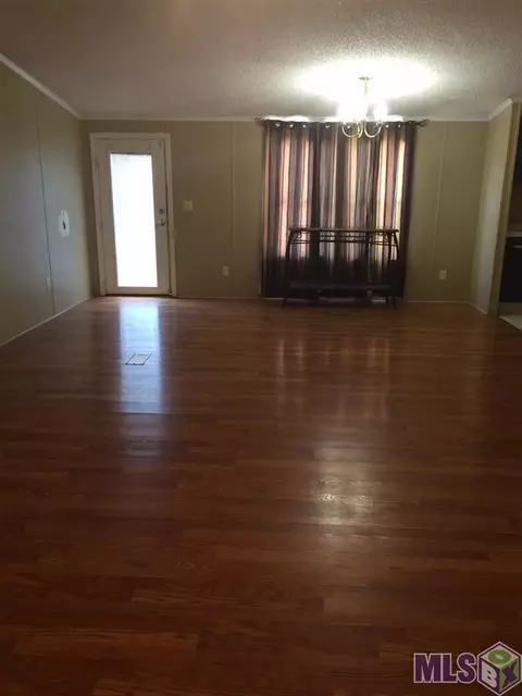 14300 Moore Ave, Walker, LA 70785 photo 4