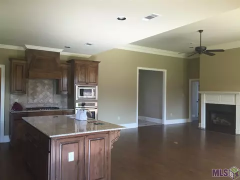 30952 Concord Dr, Walker, LA 70785 photo 6