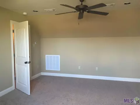 30952 Concord Dr, Walker, LA 70785 photo 2