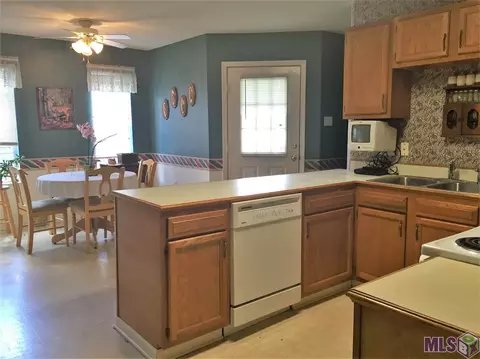 232 Windward Dr, Houma, LA 70360 photo 3