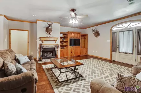 33012 Weiss Rd, Walker, LA 70785 photo 5