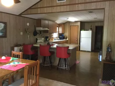 20374 Johnson Dr, Killian, LA 70462 photo 16