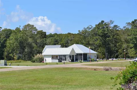26286 Riverscape Dr, Springfield, LA 70462 photo 29