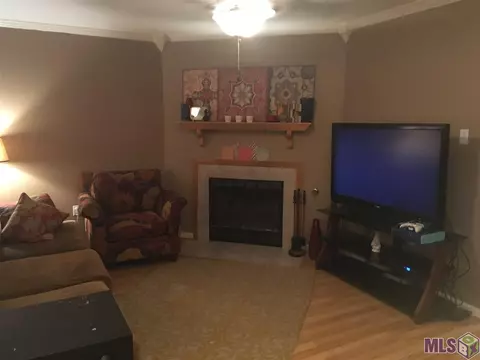 30564 W W Trce, Walker, LA 70785 photo 2