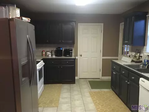 30564 W W Trce, Walker, LA 70785 photo 4