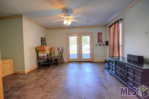 12873 Elaine Dr, Walker, LA 70785 photo 5
