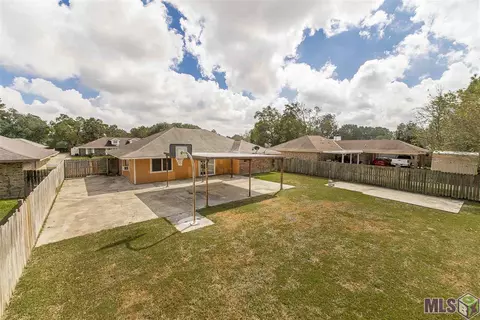 303 Sandra Dr, Baker, LA 70714 photo 9