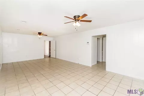 303 Sandra Dr, Baker, LA 70714 photo 11