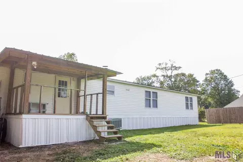 12135 Clanton Dr, Walker, LA 70785 photo 2
