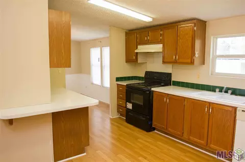 12135 Clanton Dr, Walker, LA 70785 photo 6