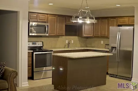 13310 Savannah Dr, Walker, LA 70785 photo 1