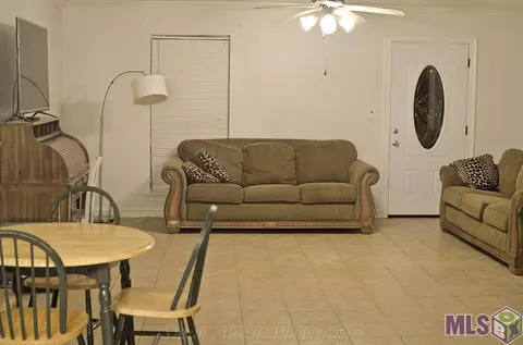 13310 Savannah Dr, Walker, LA 70785 photo 4