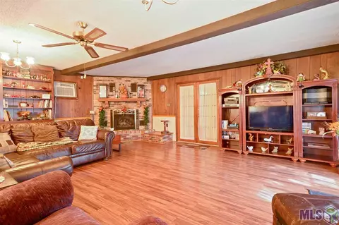 29738 Tulip St, Walker, LA 70785 photo 3
