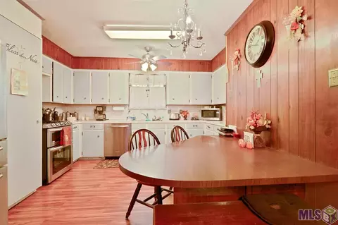29738 Tulip St, Walker, LA 70785 photo 2