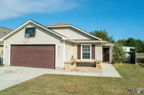 13593 Rose Dr, Walker, LA 70785 photo 1
