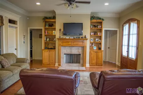 12733 Ruby Lake Dr, Walker, LA 70785 photo 9