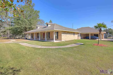 29608 Aster St, Walker, LA 70785 photo 2