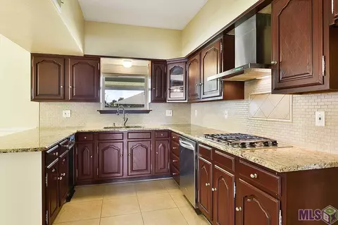 15 Ranier St, Kenner, LA 70065 photo 4