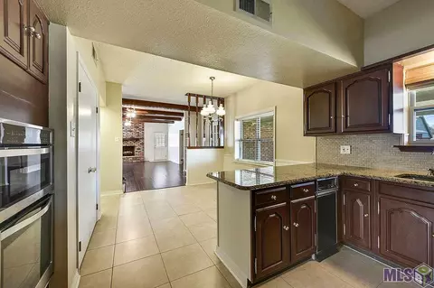 15 Ranier St, Kenner, LA 70065 photo 5