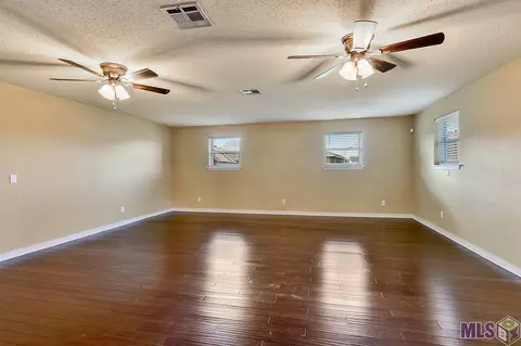 15 Ranier St, Kenner, LA 70065 photo 10
