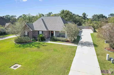 13475 Paces Pointe Dr, Gonzales, LA 70737 photo 12