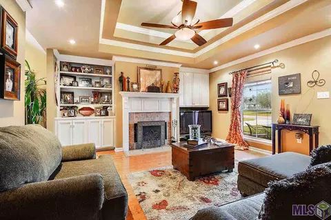 13568 S S Trce, Walker, LA 70785 photo 2